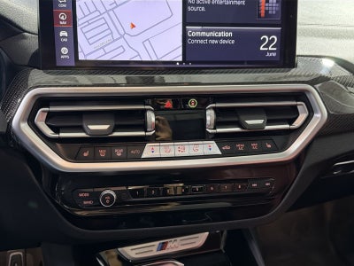 2024 BMW X3 M40i