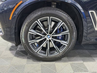 2021 BMW X5 M50i