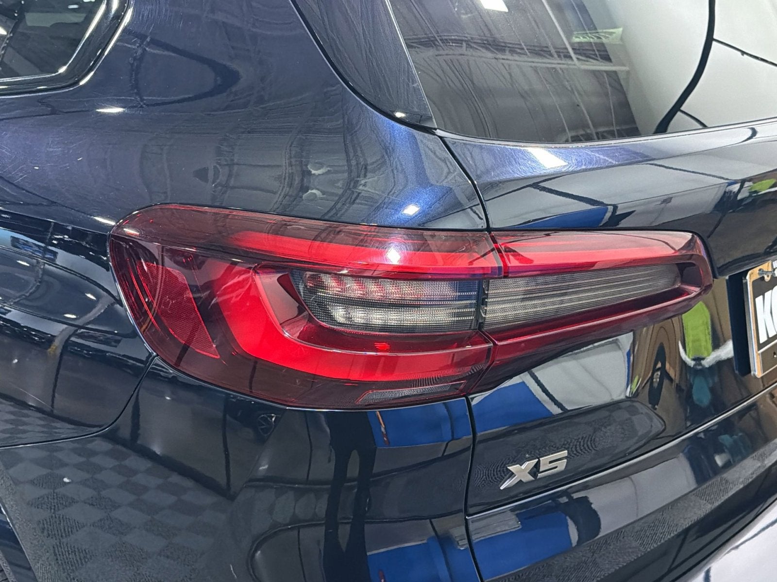 2021 BMW X5 M50i