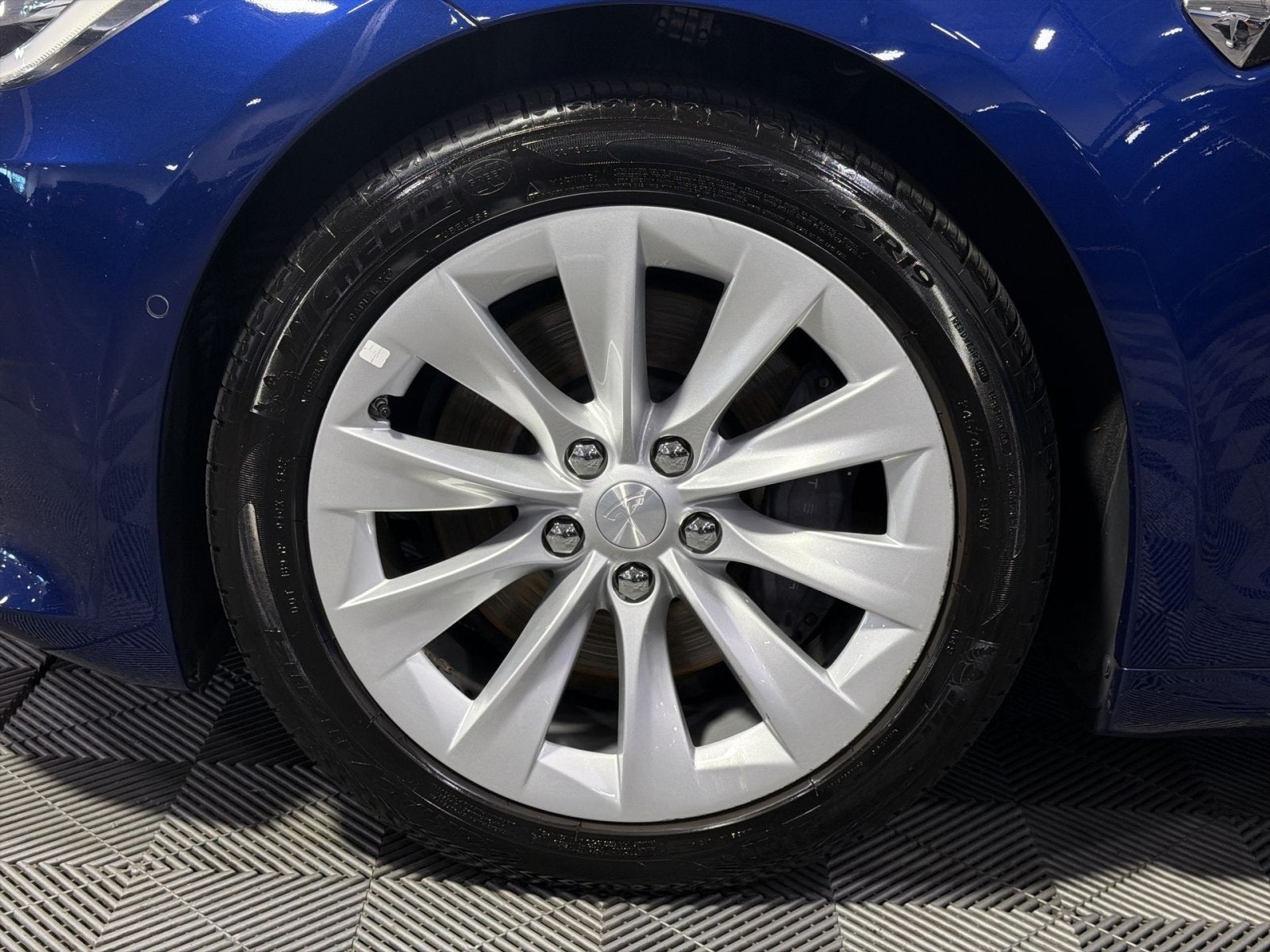 2020 Tesla Model S Long Range Plus