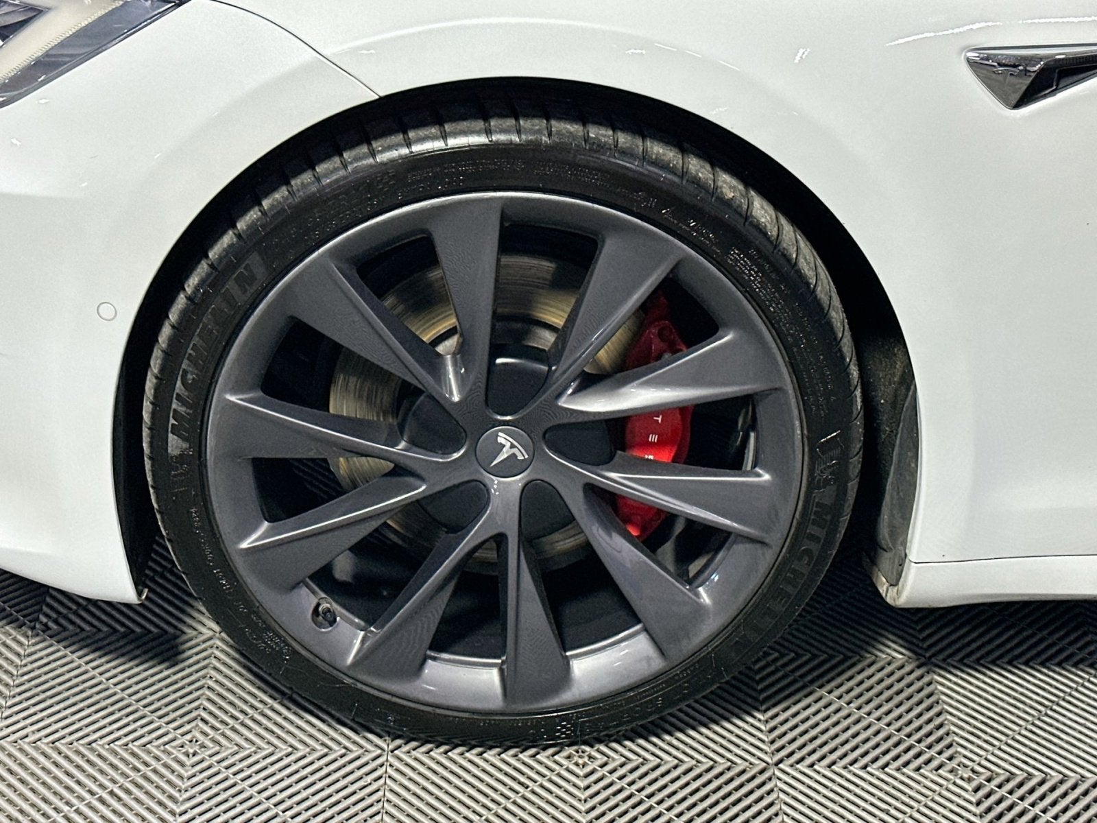 2019 Tesla Model S Performance