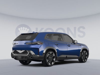 2023 BMW XM Base