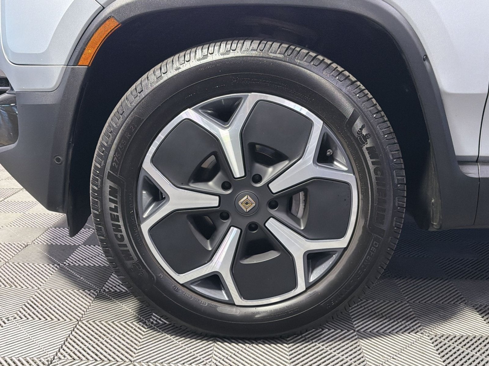 2024 Rivian R1T Adventure Dual Motor Standard Pack