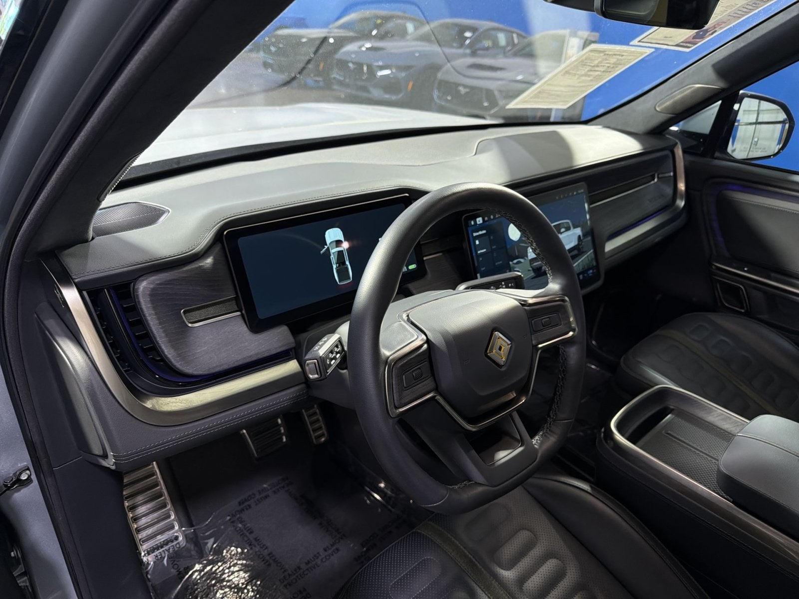 2024 Rivian R1T Adventure Dual Motor Standard Pack