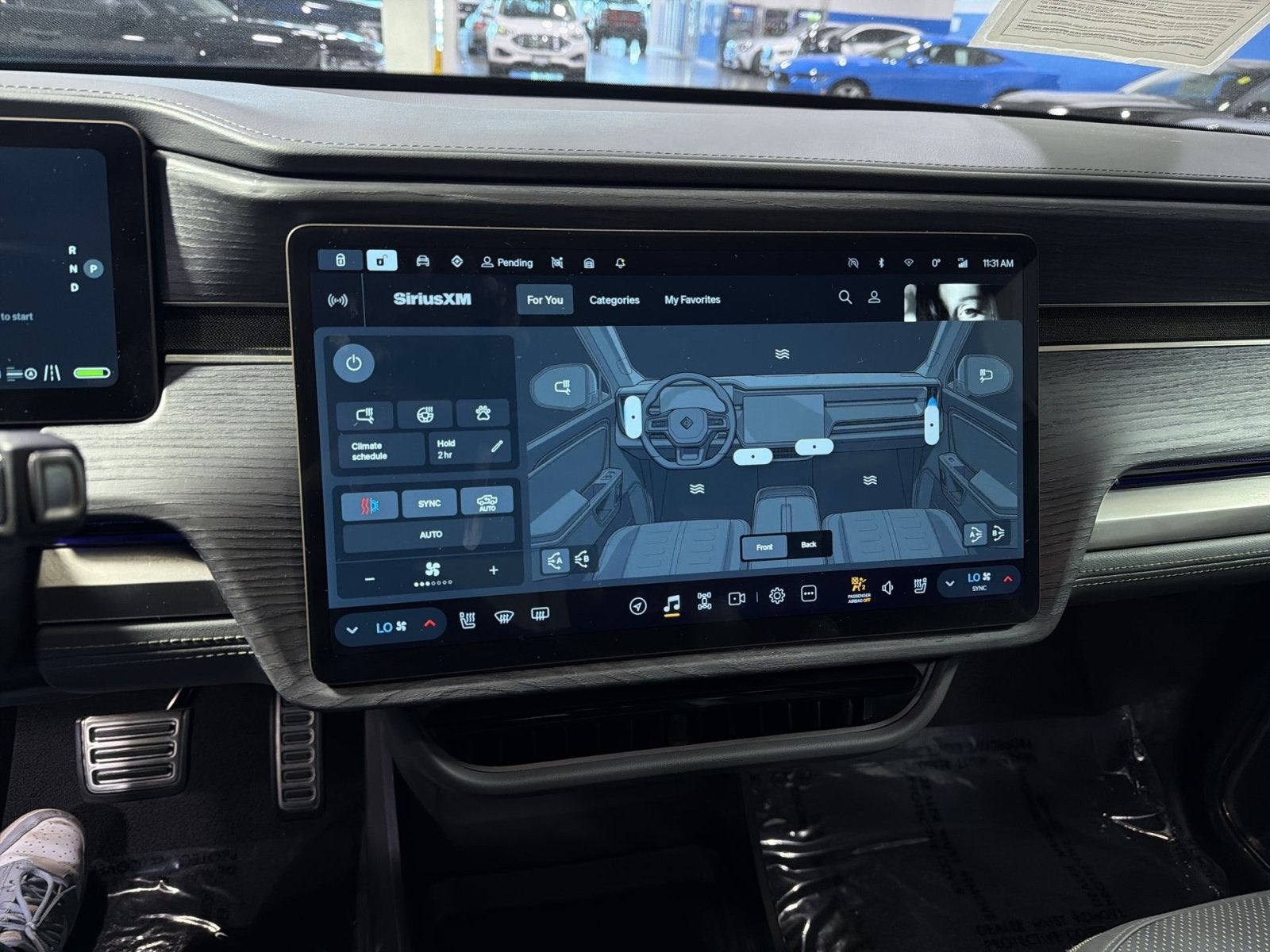 2024 Rivian R1T Adventure Dual Motor Standard Pack