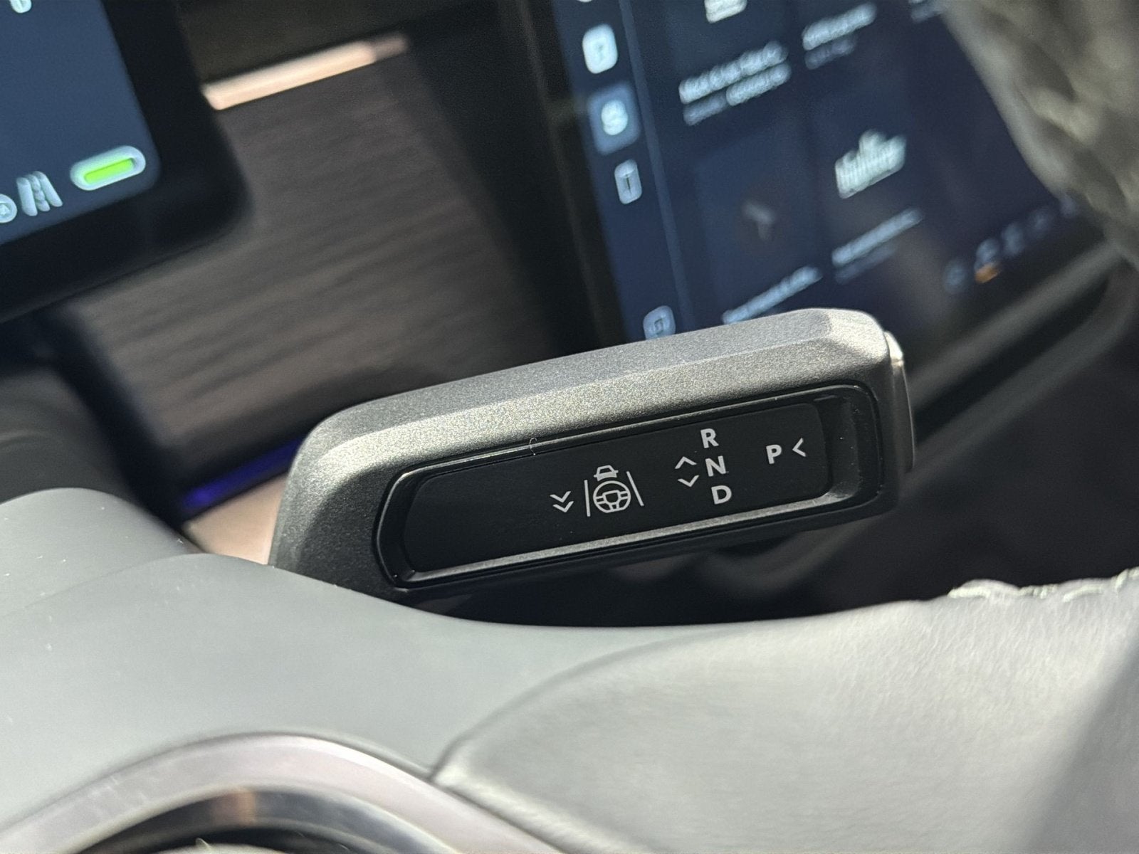 2024 Rivian R1T Adventure Dual Motor Standard Pack