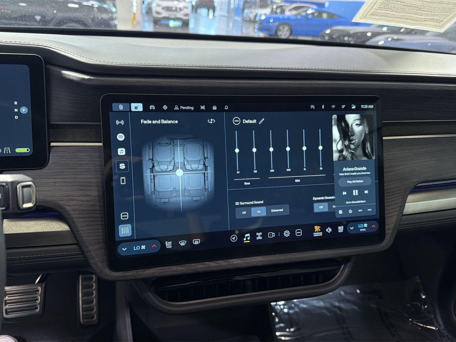 2024 Rivian R1T Adventure Dual Motor Standard Pack