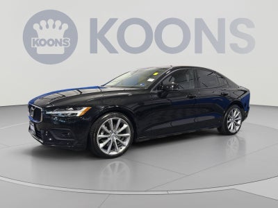 2021 Volvo S60 T5 Momentum