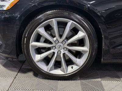 2021 Volvo S60 T5 Momentum