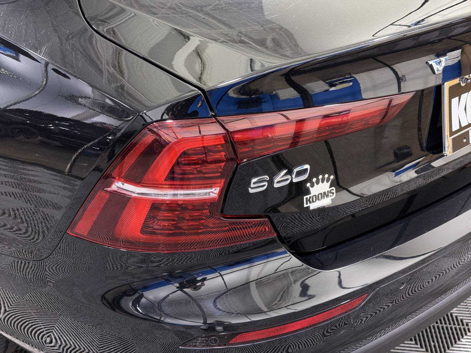 2021 Volvo S60 T5 Momentum