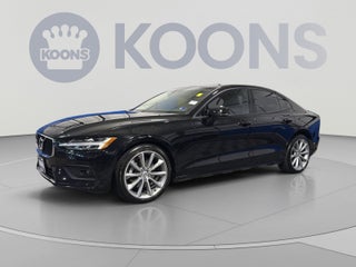 2021 Volvo S60 T5 Momentum