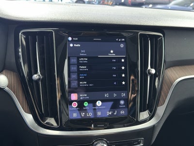 2024 Volvo S60 B5 Plus Dark Theme