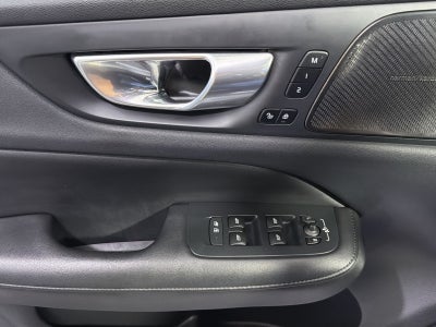 2024 Volvo S60 B5 Plus Dark Theme