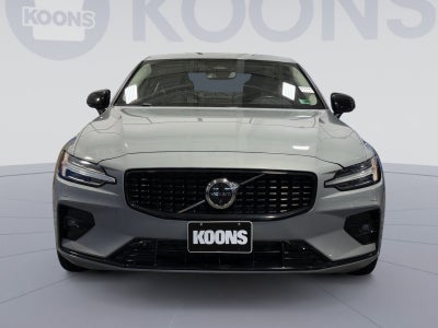 2024 Volvo S60 B5 Plus Dark Theme