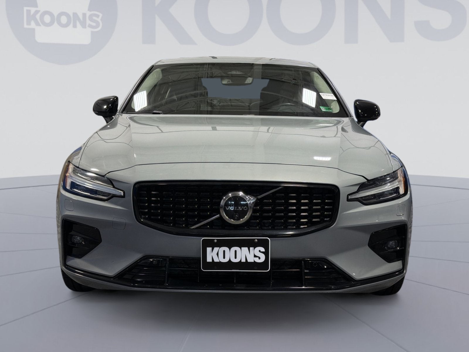 2024 Volvo S60 B5 Plus Dark Theme