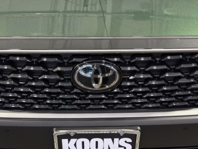 2024 Toyota Corolla Cross XLE
