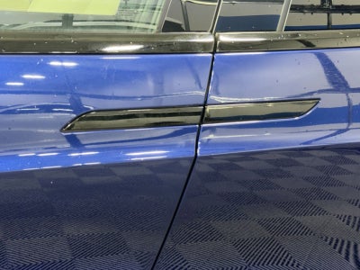 2023 Tesla Model X Standard Range