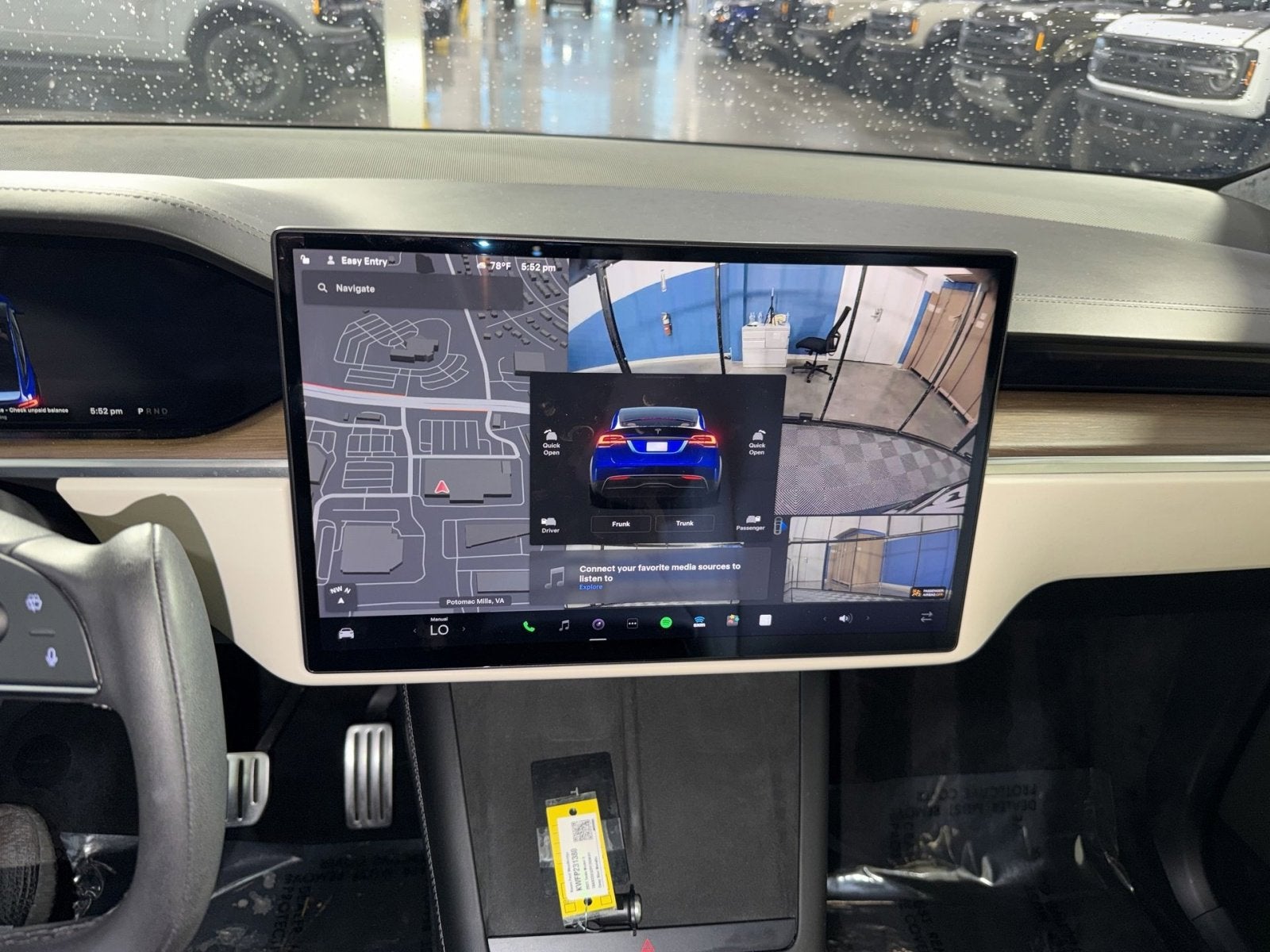 2023 Tesla Model X Standard Range