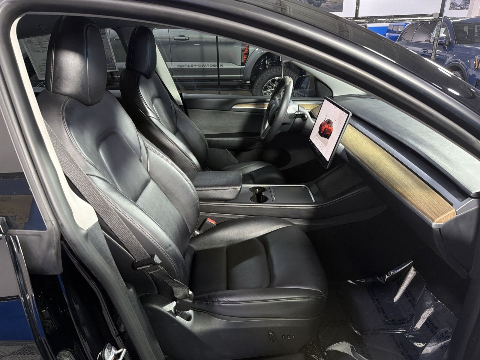 2023 Tesla Model Y Performance