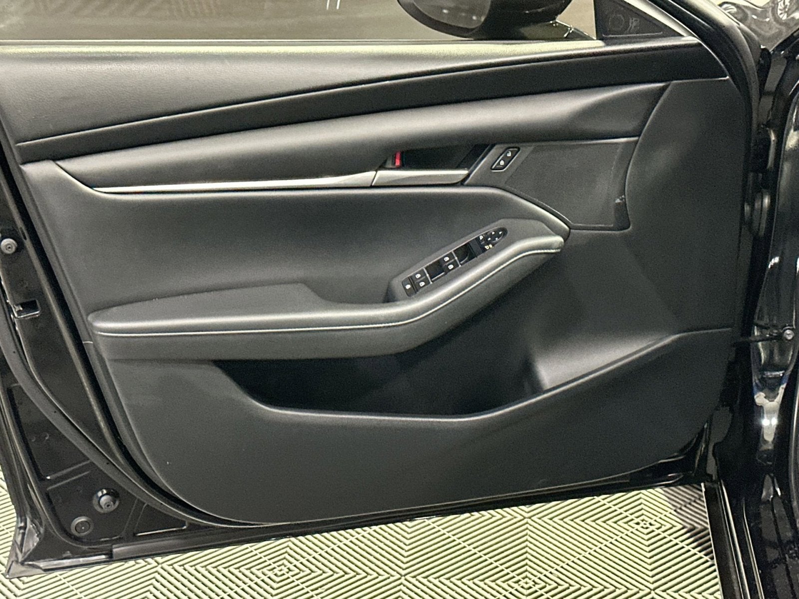 2023 Mazda Mazda3 2.5 S Select Package