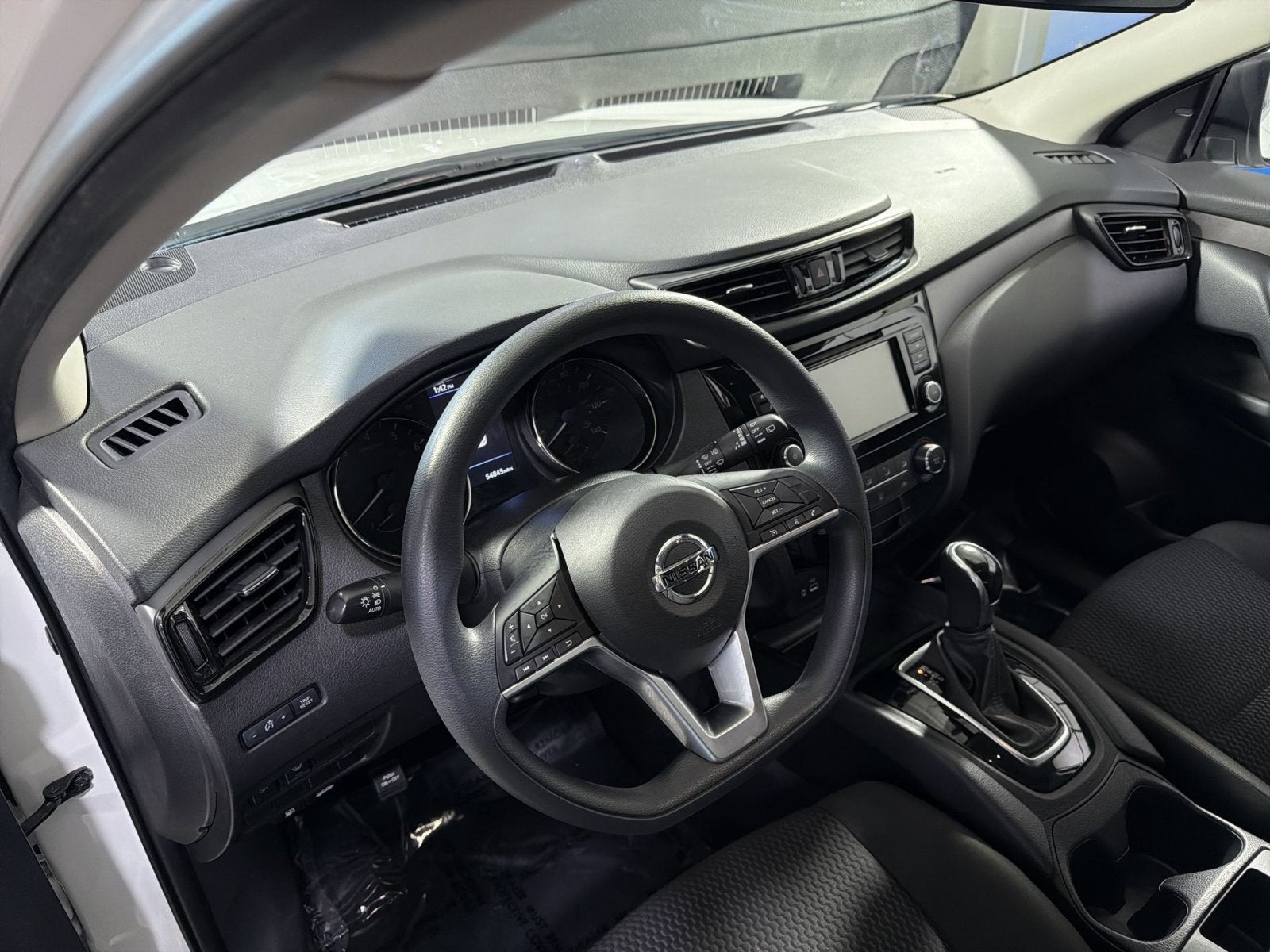 2022 Nissan Rogue Sport S
