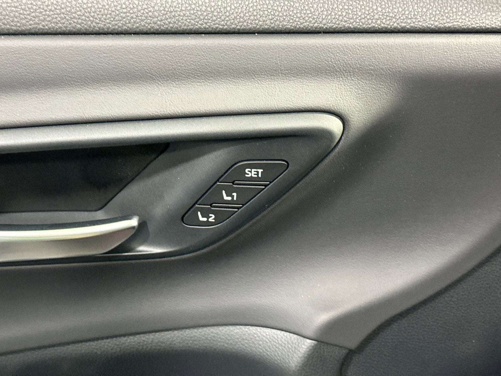 2023 Toyota Crown Platinum