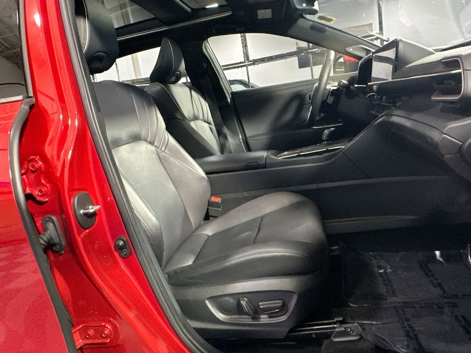 2023 Toyota Crown Platinum