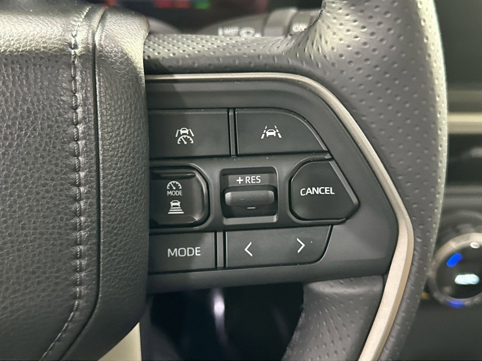 2025 Toyota 4Runner i-FORCE MAX Hybrid TRD Off Road