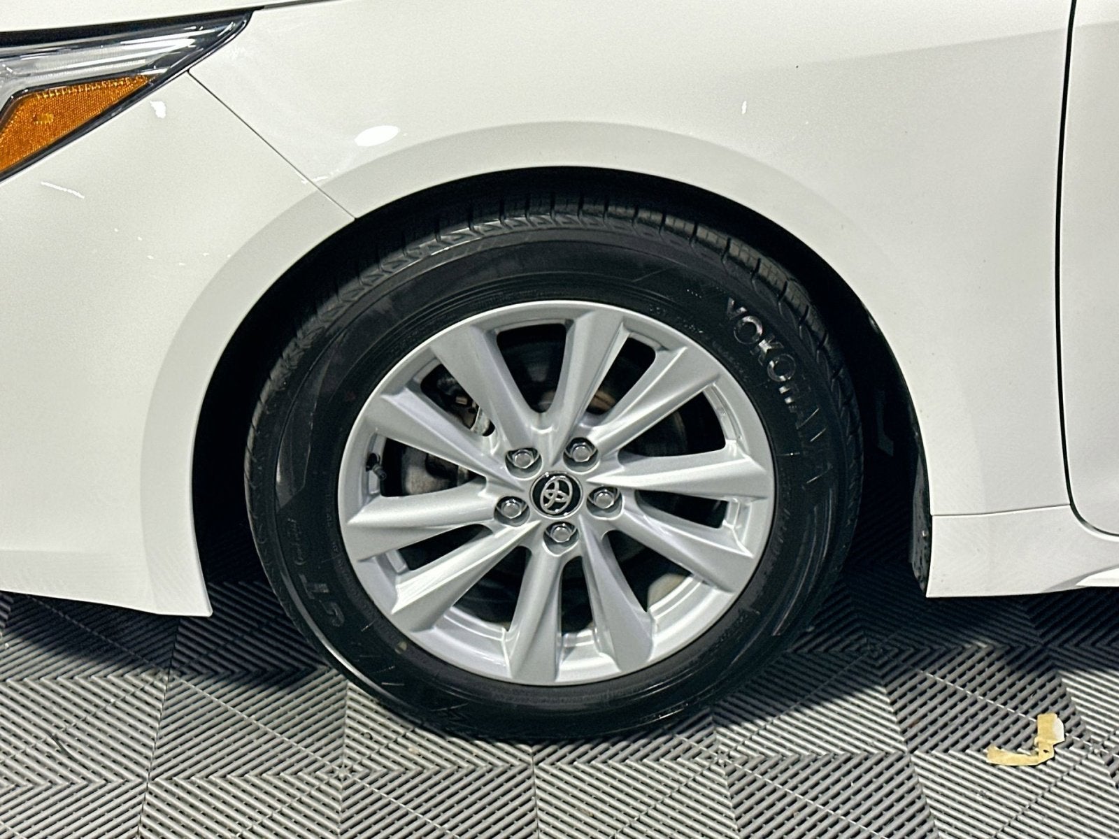 2023 Toyota Corolla Hatchback SE