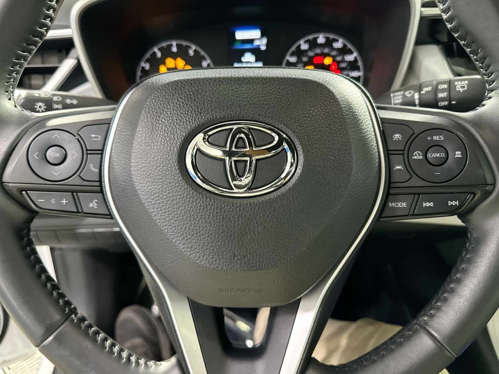 2023 Toyota Corolla Hatchback SE