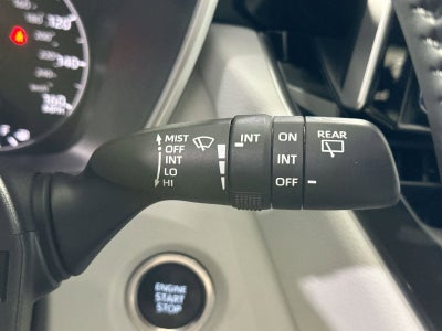 2023 Toyota Corolla Hatchback SE