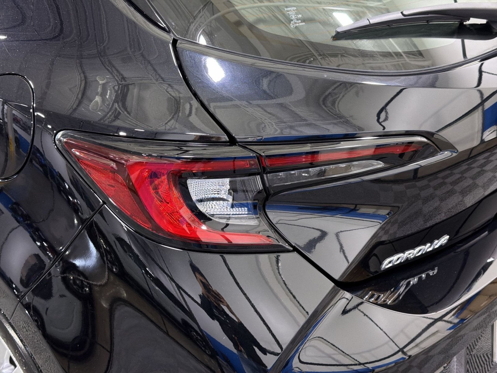 2024 Toyota Corolla Hatchback SE