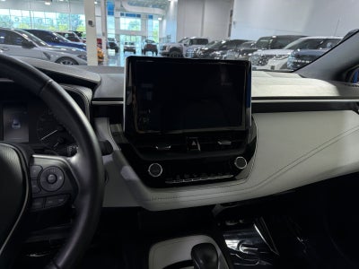 2024 Toyota Corolla Hatchback SE