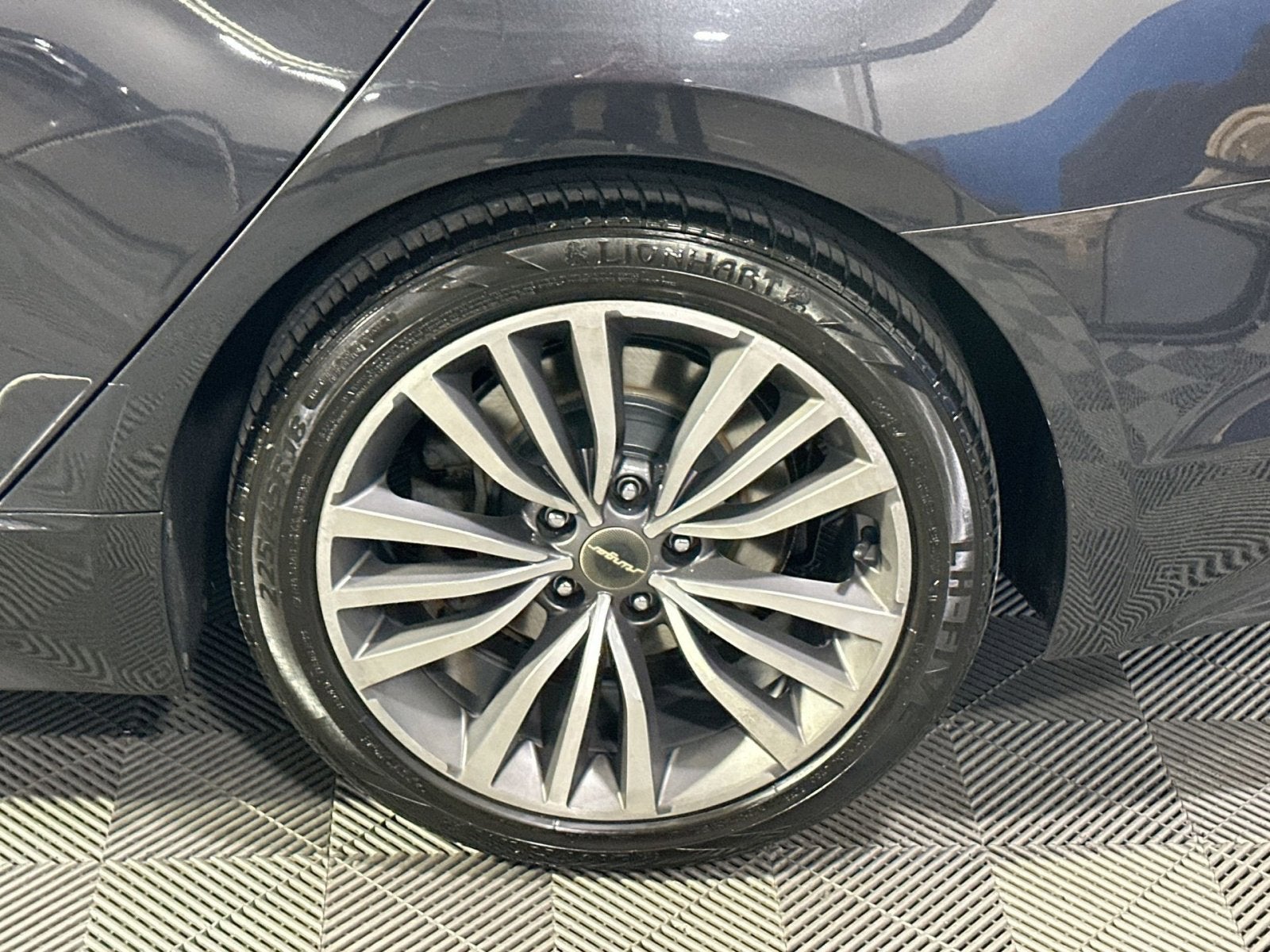 2019 Kia Stinger Premium