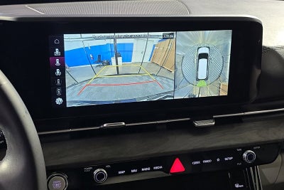 2023 Kia Carnival SX