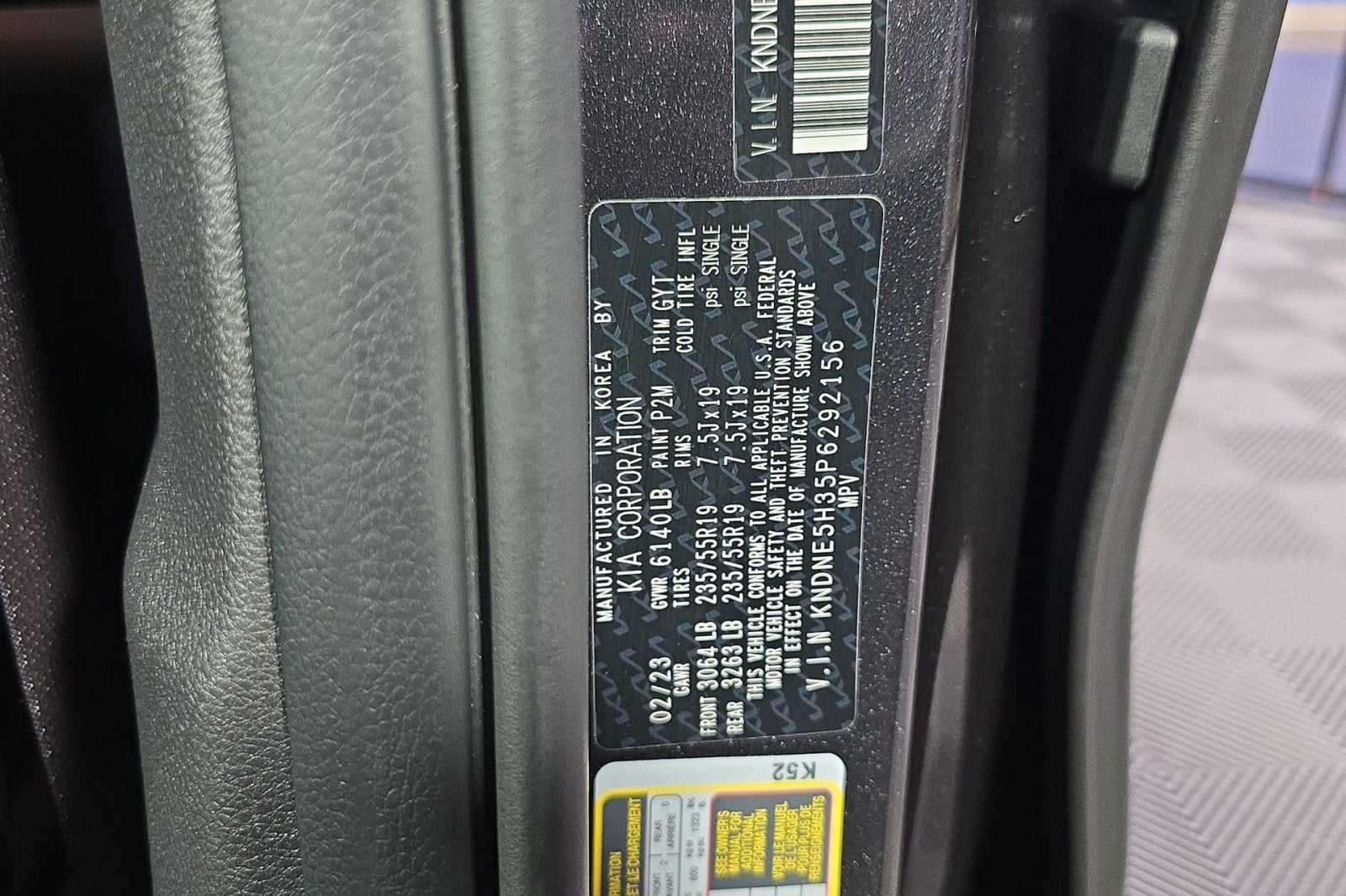 2023 Kia Carnival SX