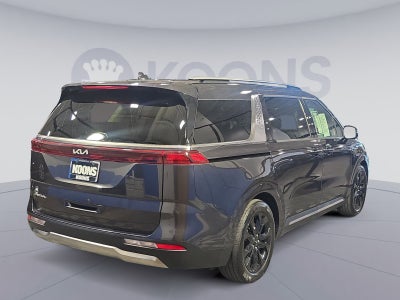 2023 Kia Carnival SX