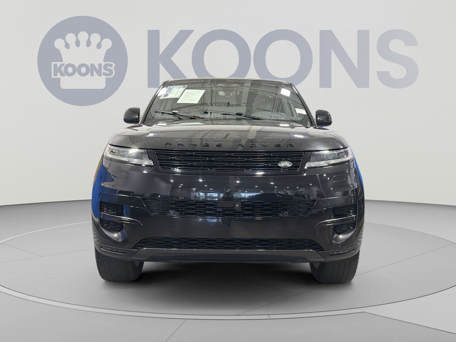 2025 Land Rover Range Rover Sport SE
