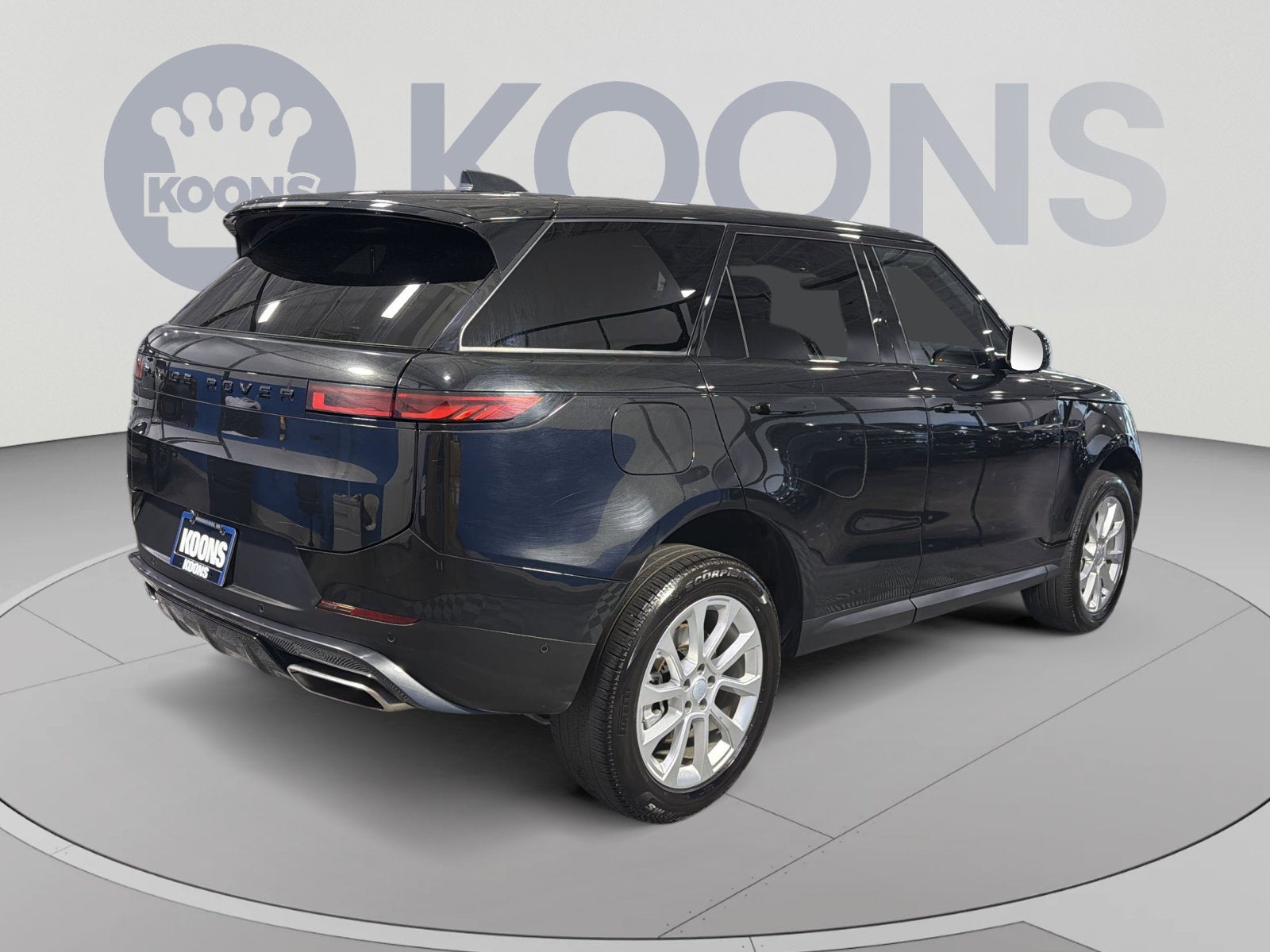 2025 Land Rover Range Rover Sport SE