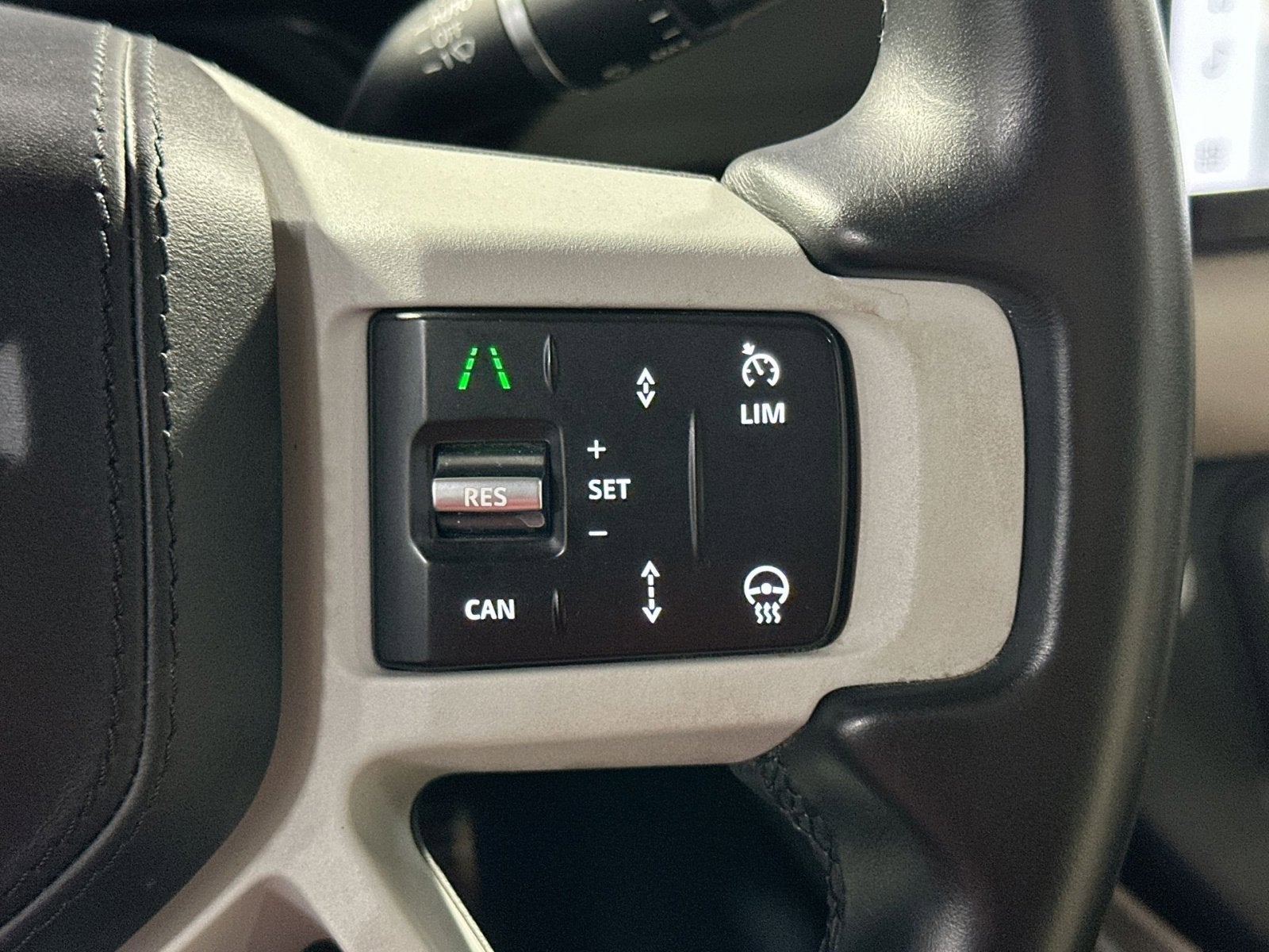 2020 Land Rover Defender 110 HSE