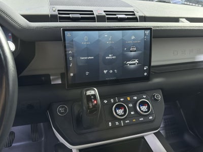 2025 Land Rover Defender 110 S