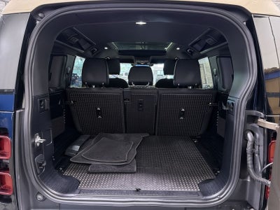 2025 Land Rover Defender 110 S