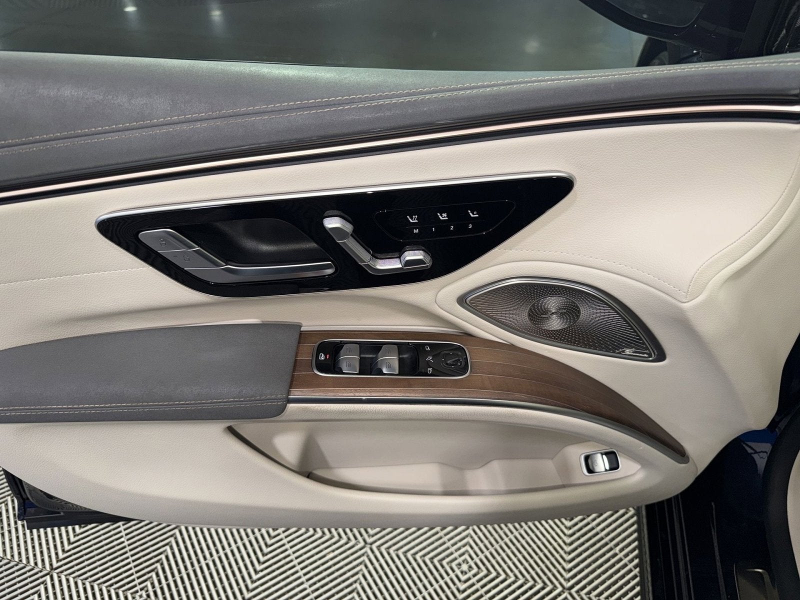 2022 Mercedes-Benz EQS 580