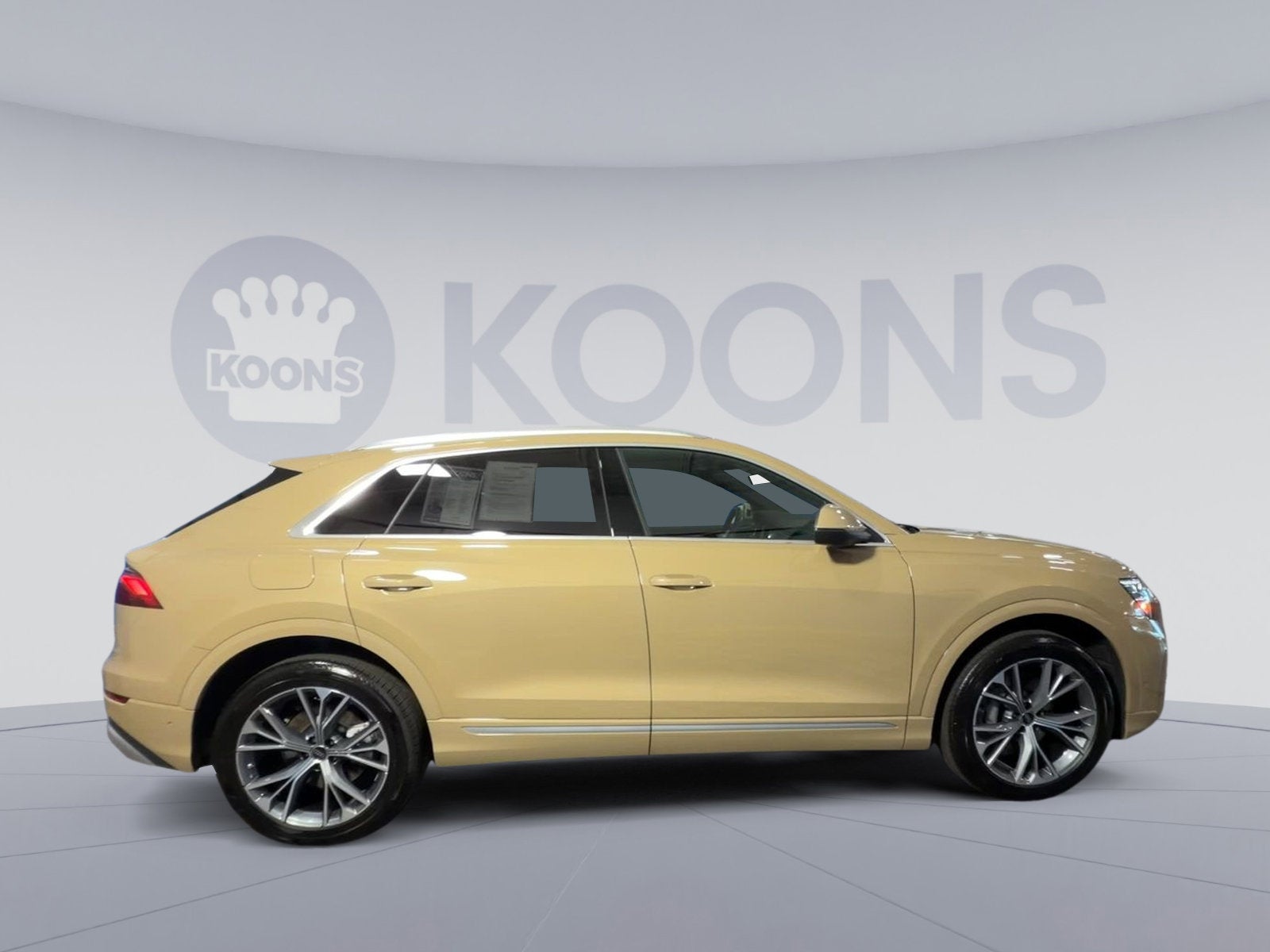 2025 Audi Q8 55 Premium Plus