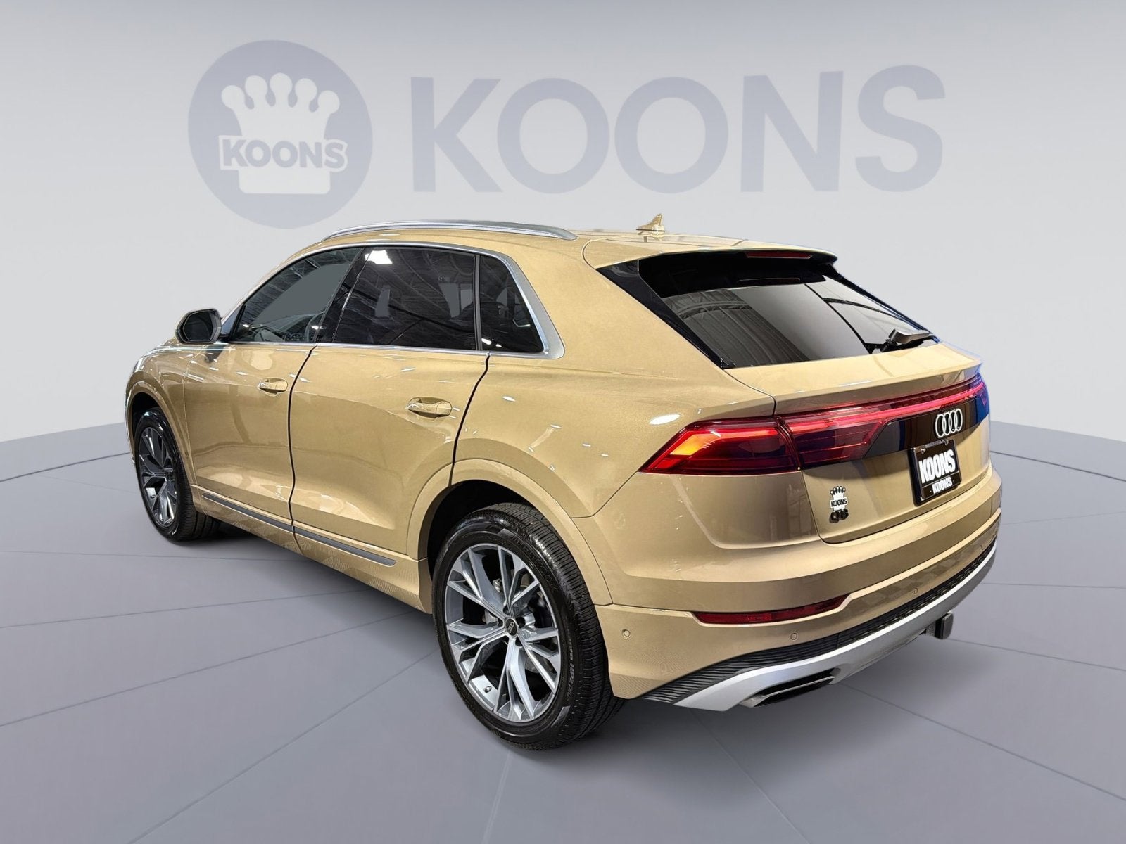 2025 Audi Q8 55 Premium Plus