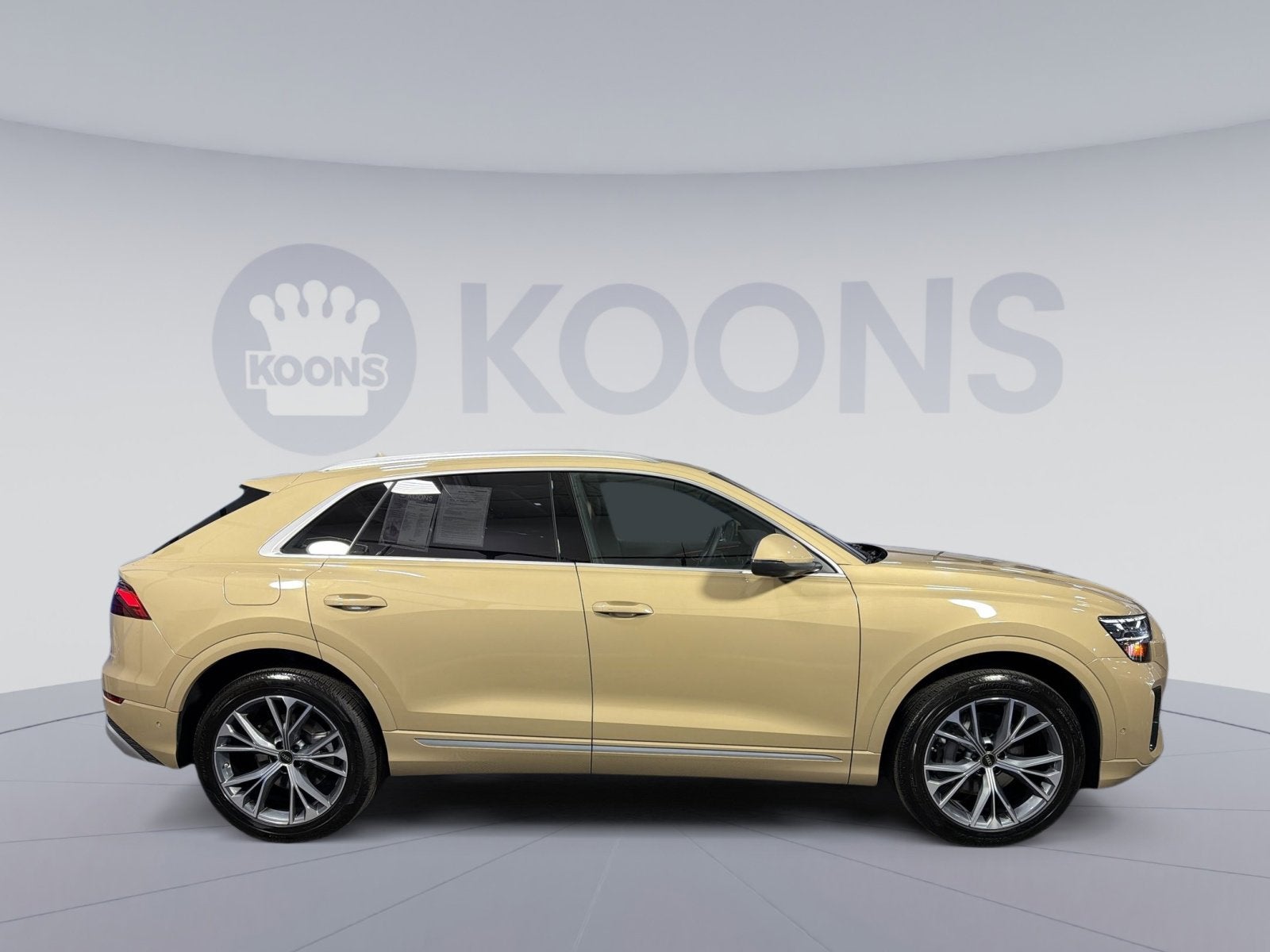 2025 Audi Q8 55 Premium Plus