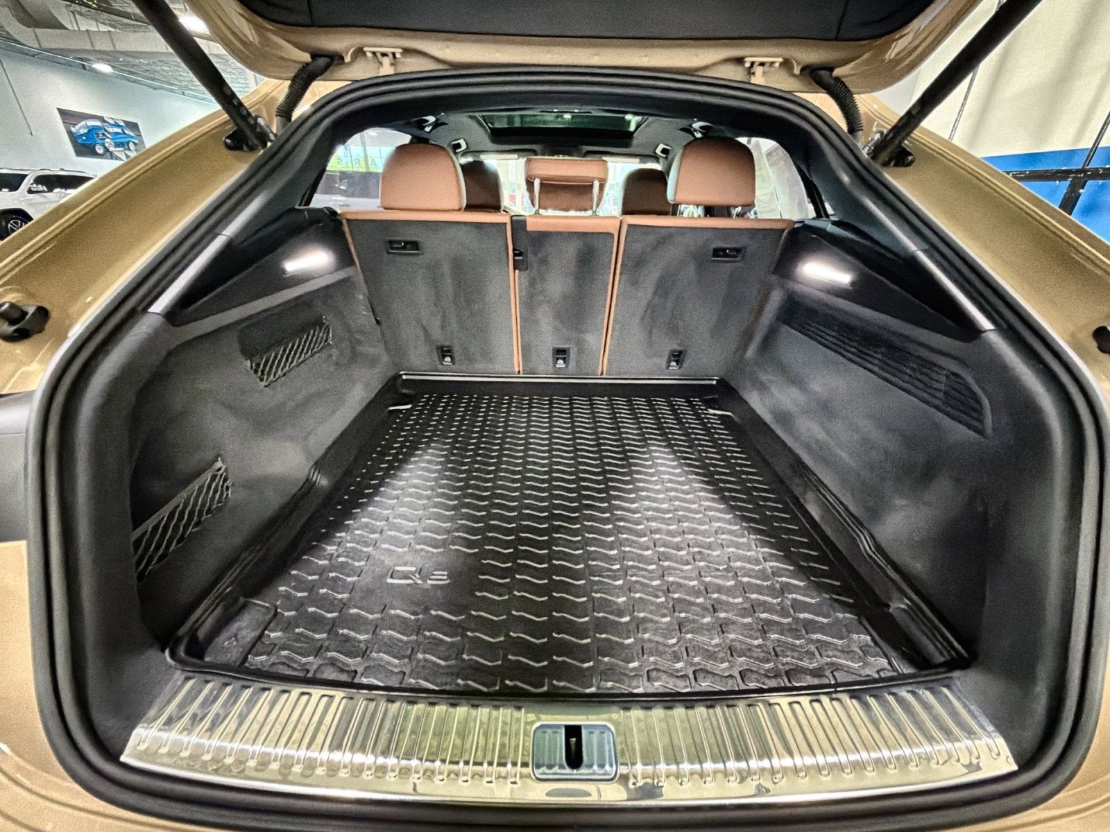 2025 Audi Q8 55 Premium Plus