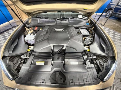 2025 Audi Q8 55 Premium Plus