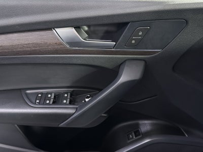 2024 Audi Q5 45 S line Premium