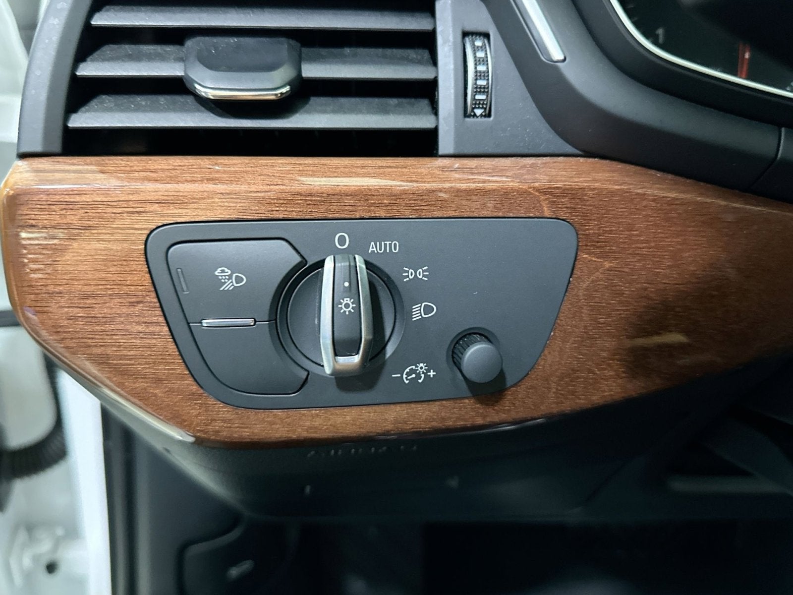 2022 Audi A4 40 Premium